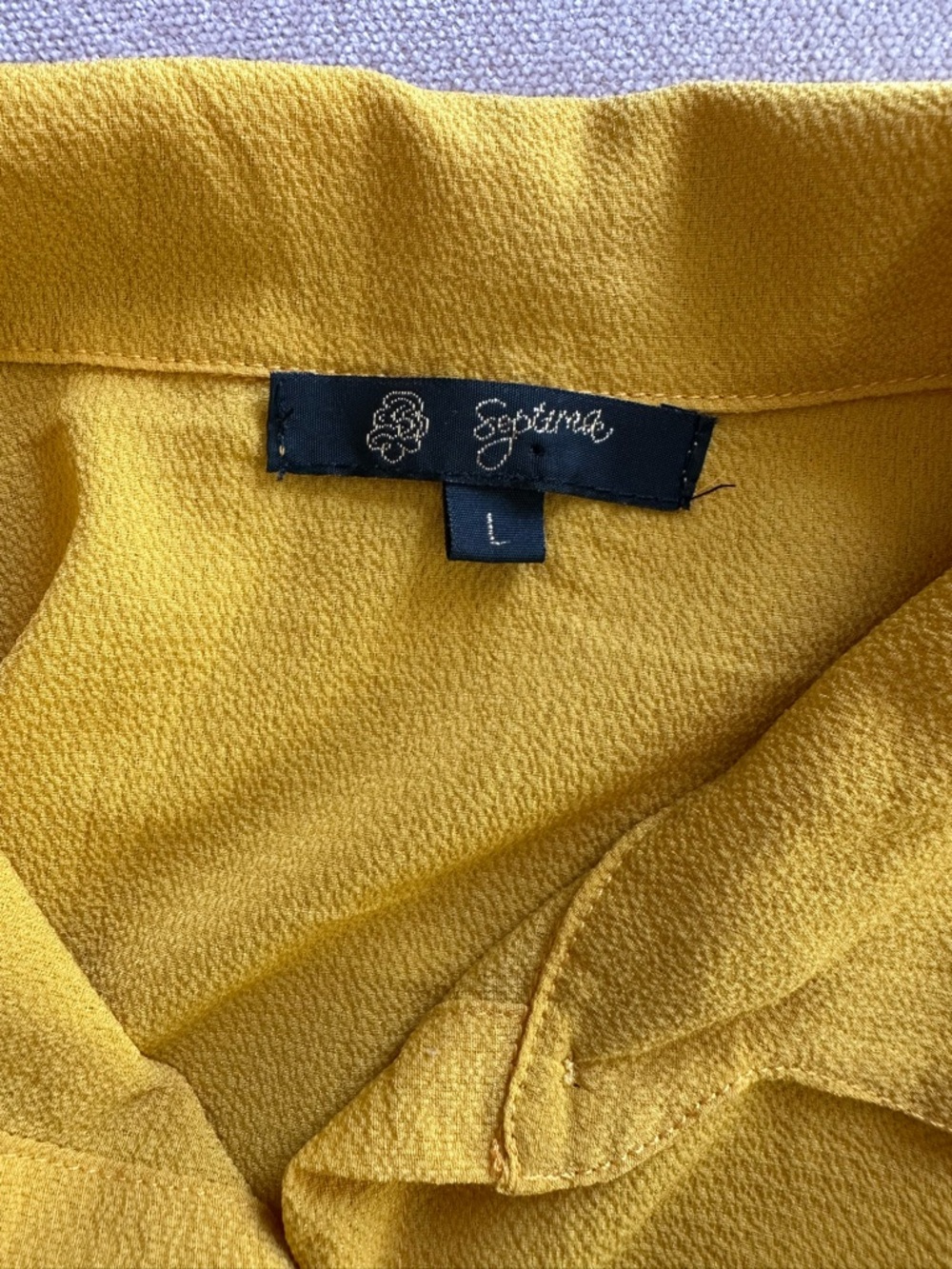Sleeveless Yellow Peplum Button-Down Blouse - Picture 4 of 4